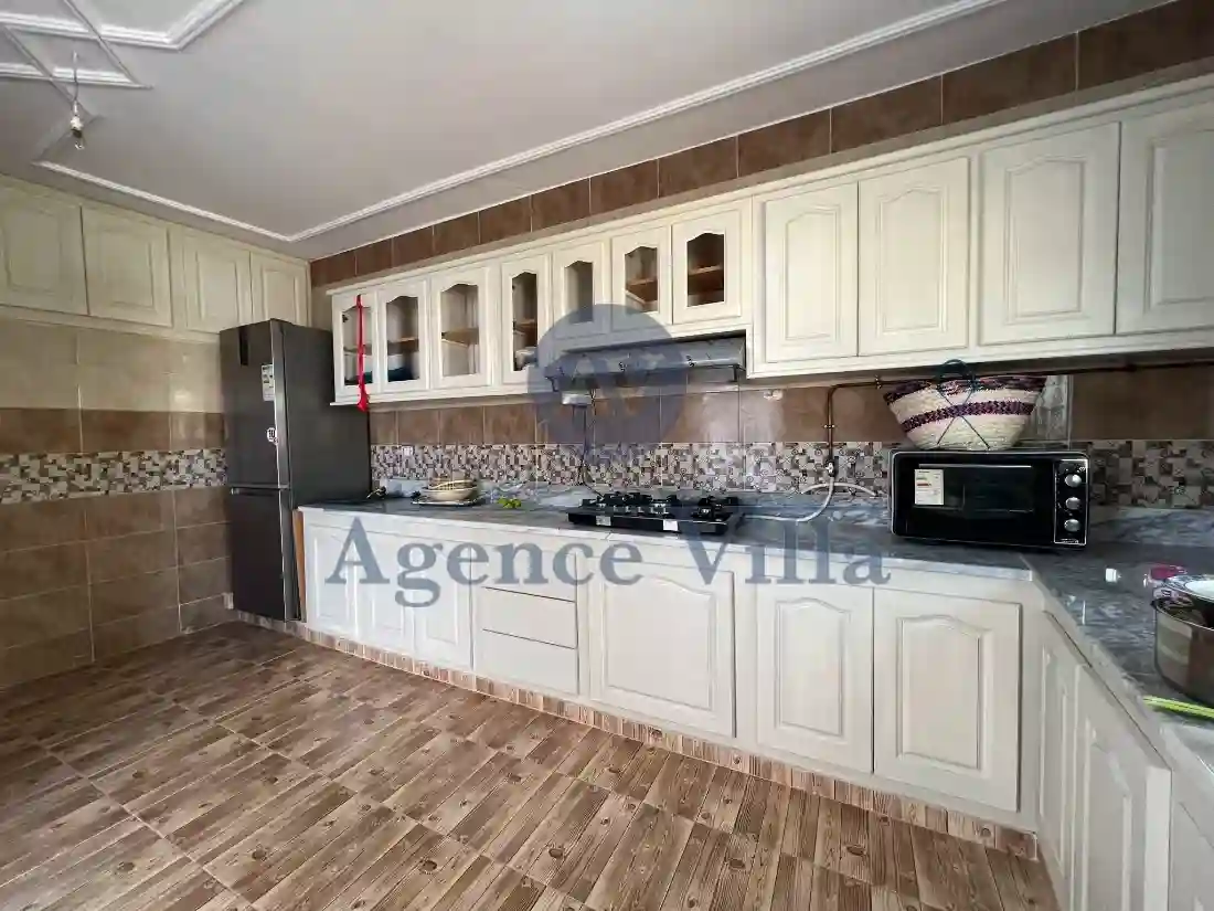 Un Appartement s2 Meublé Avec Terasse à Gammarth - Vue 2