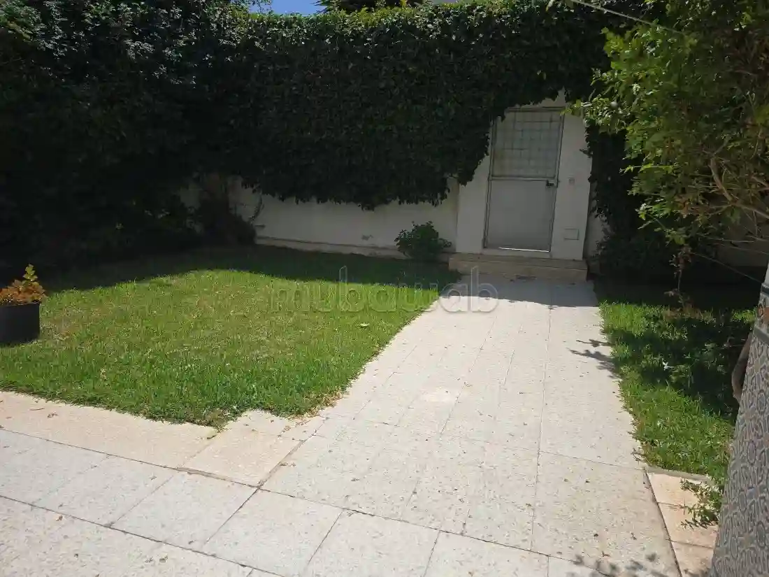 A Louer Appartement Avec Jardin - Vue 2
