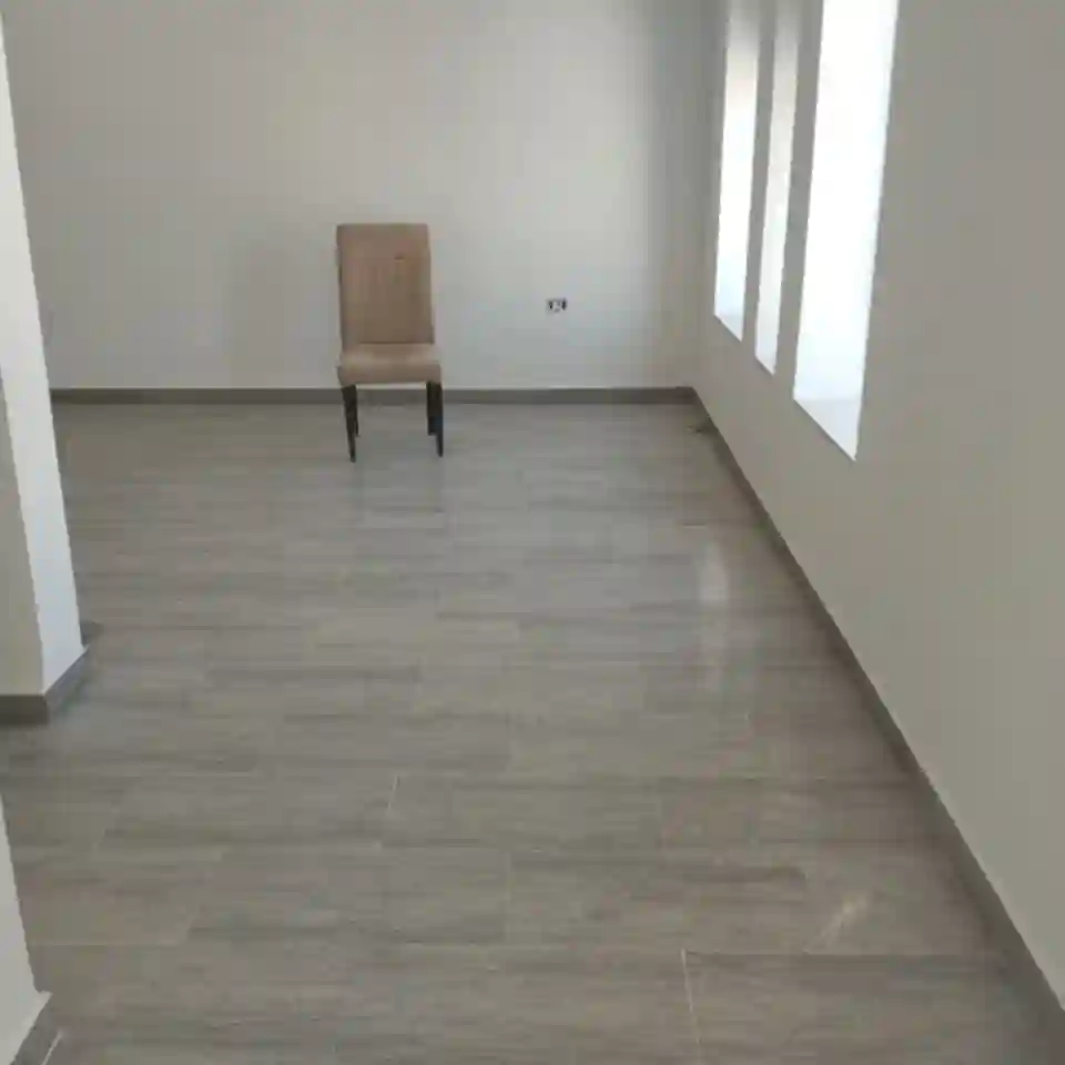 Maison 2 Étages à Cite Chaker - Vue 3