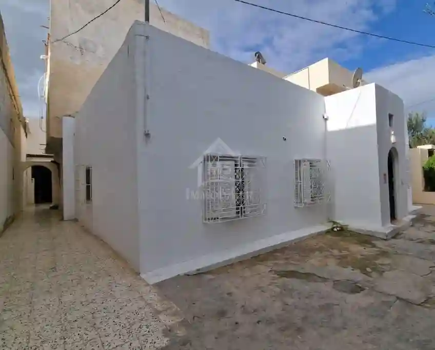 Maison Arabe s+2 Renouvelée à Vendre à Hammamet 51355351 - Vue 1