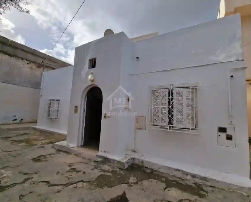 Maison Arabe s+2 Renouvelée à Vendre à Hammamet 51355351 - Vue 3