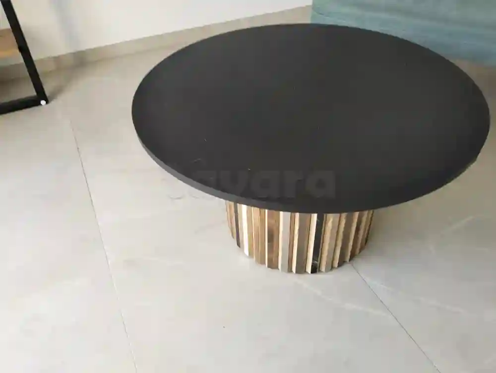 Table de Salon en Bois Noire - Vue 1