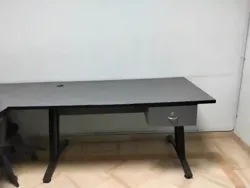 Matériel de Bureau et Informatique à La Soukra