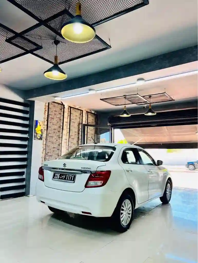 Suzuki Dzire