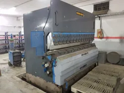 Plieuse Guillotine à El Hrairia