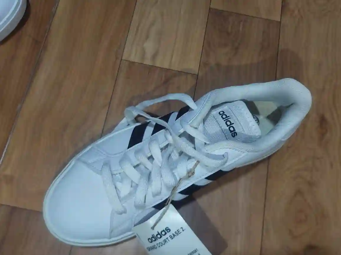 Basket Adidas Original Pointure 38 à Le Bardo - Vue 1