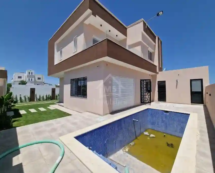 Un Duplex s+5 Avec Piscine à Hammamet sud à Vendre 51355351 - Vue 3