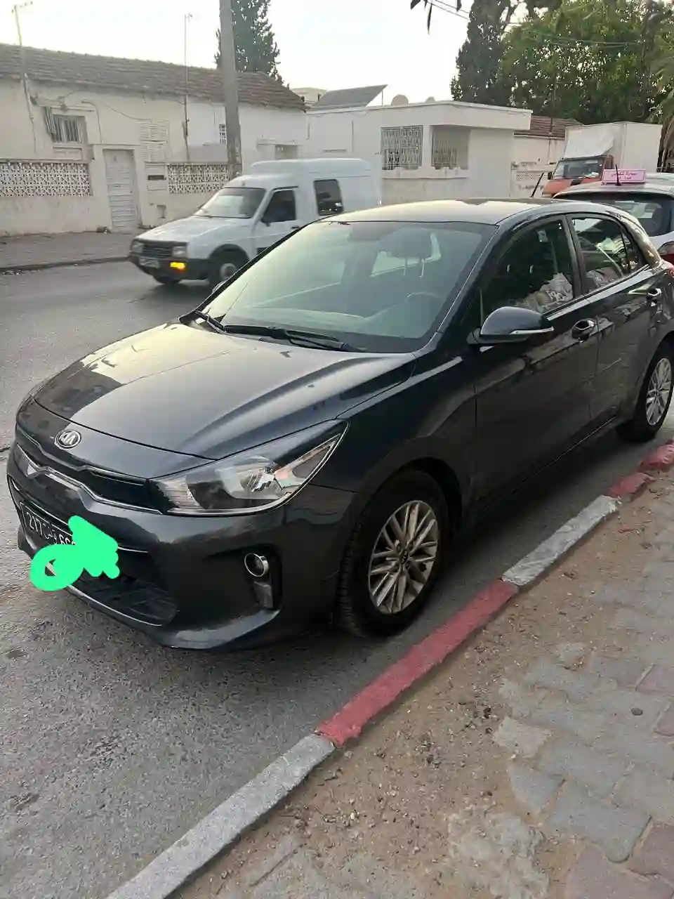 Kia rio 2020 à Cite Mohamed Ali