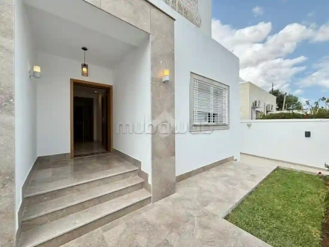 Villa en Bande en Location