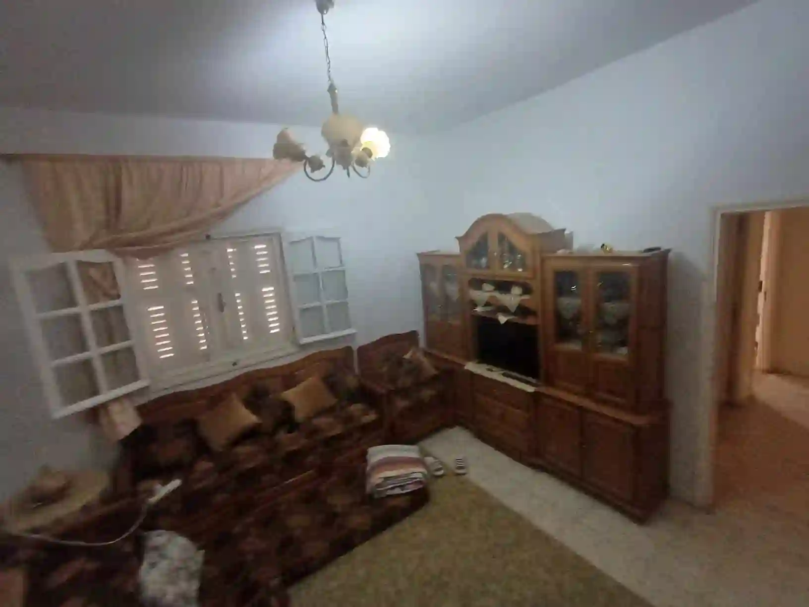 Jolie Villa à Raoued de Deux Niveaux Séparees à Raoued