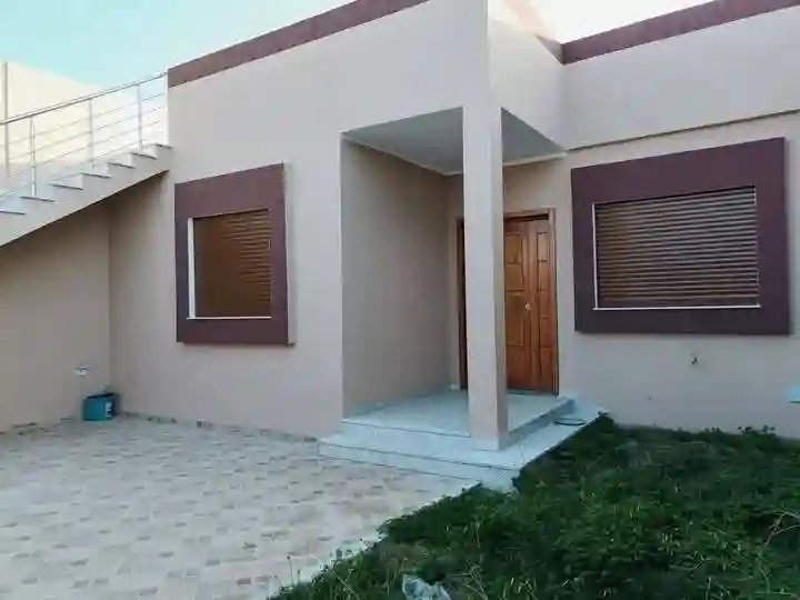 Une Maison a la Plage Elhaouaria à Cite Touristique - Vue 1