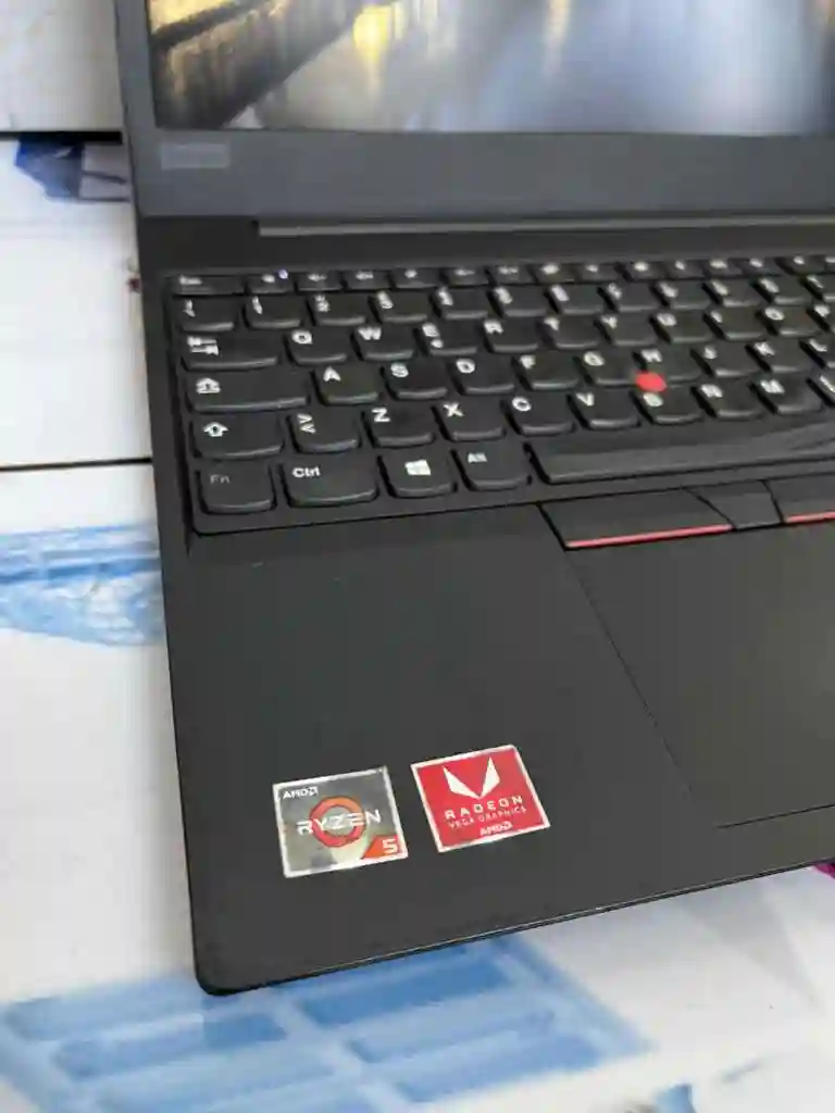 Pc Thinkpad 16 Ram _512 SSD ⚡amd Radeon Ryzen 5 🔝 Gamme Pro - Vue 1