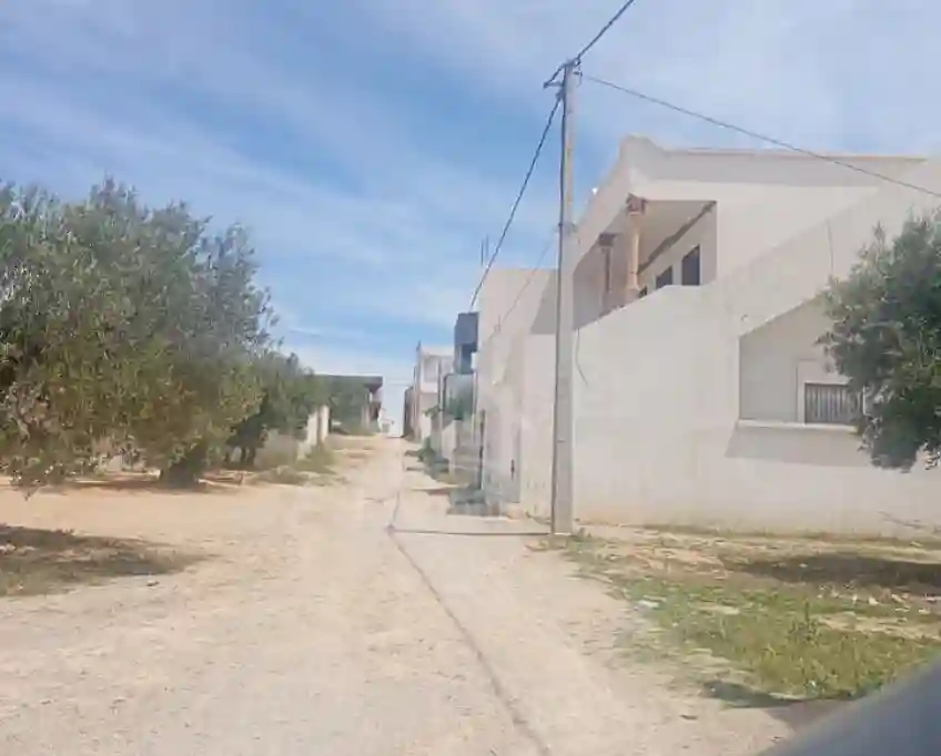 Terrain de 2000 m² à Hammamet sud à Vendre 51355351 - Vue 1