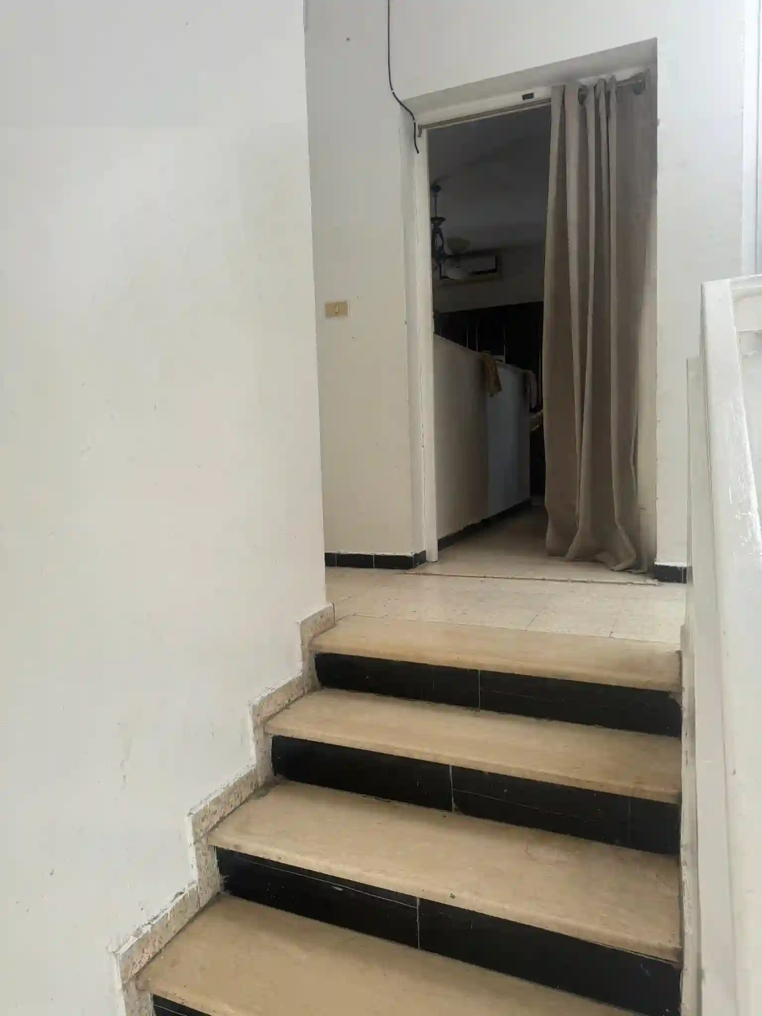 Appartement au Mourouj 1 sur le Route Principale à El Mourouj - Vue 2