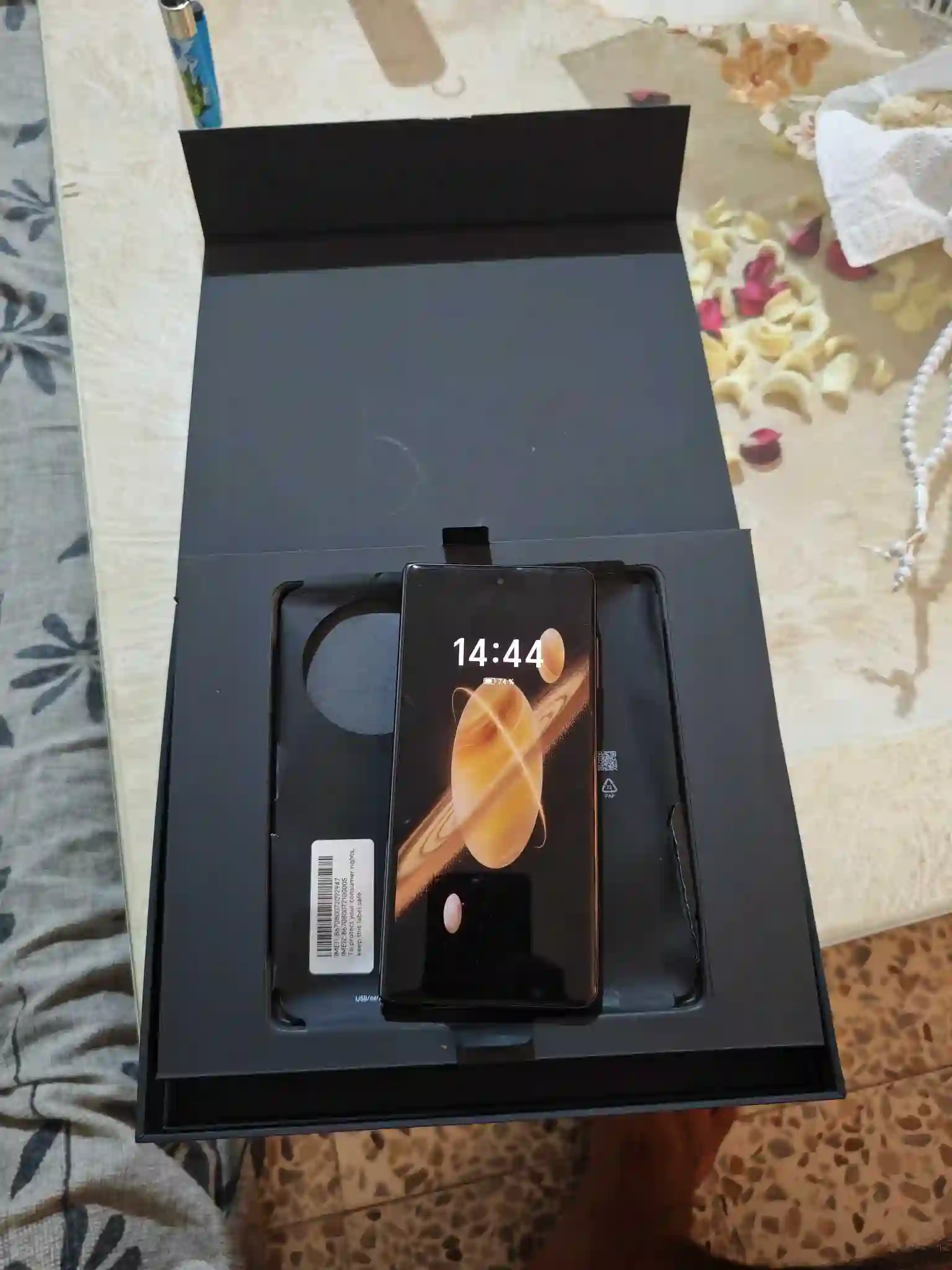 Honor Magic v3