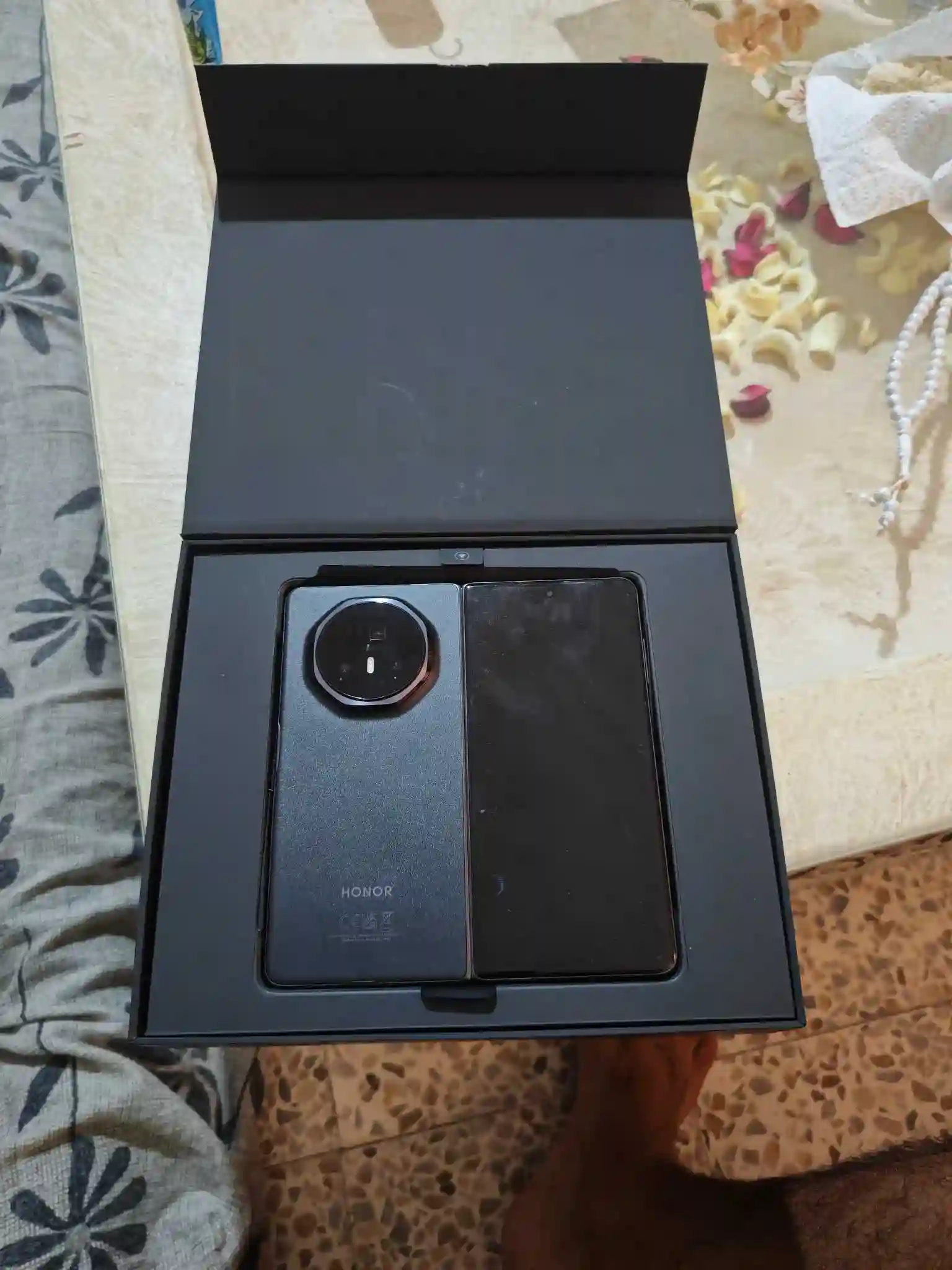 Honor Magic v3 - Vue 3