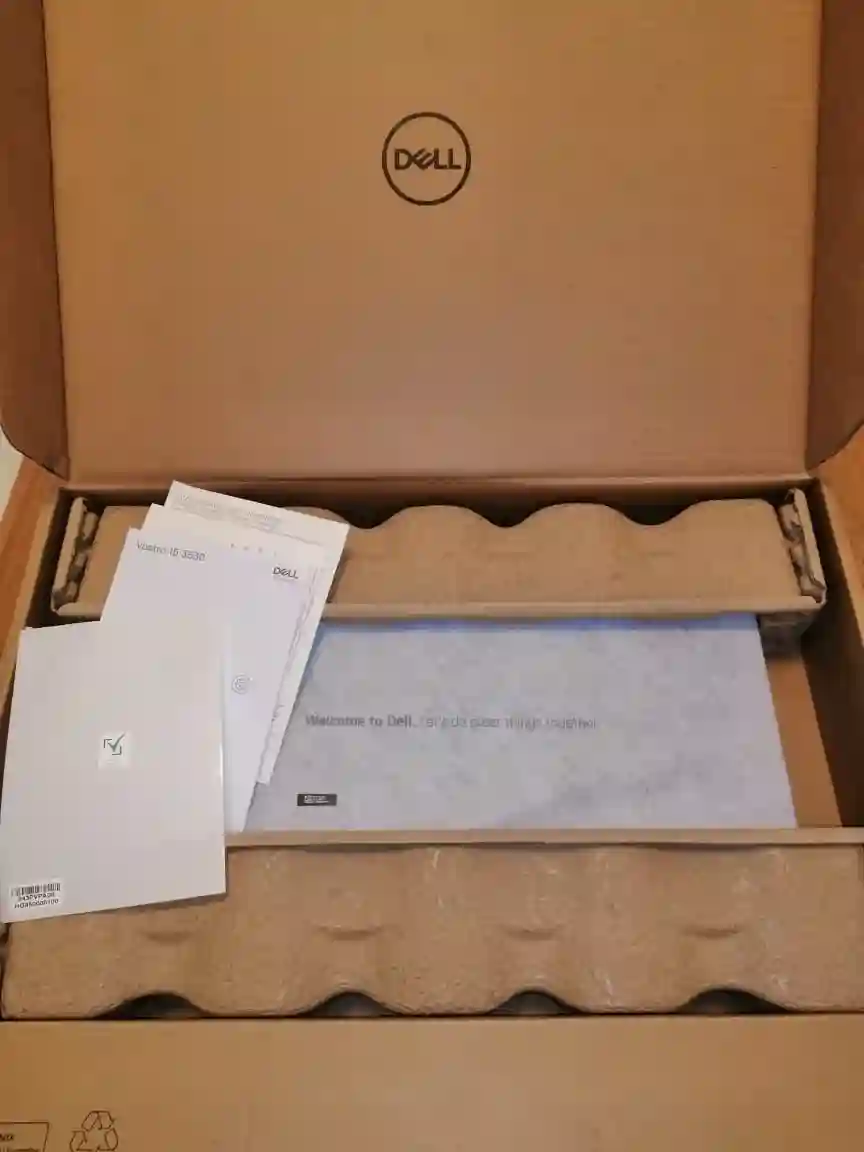 A Vendre pc Portable Dell Vostro 3530 i5 13gèn - Vue 3
