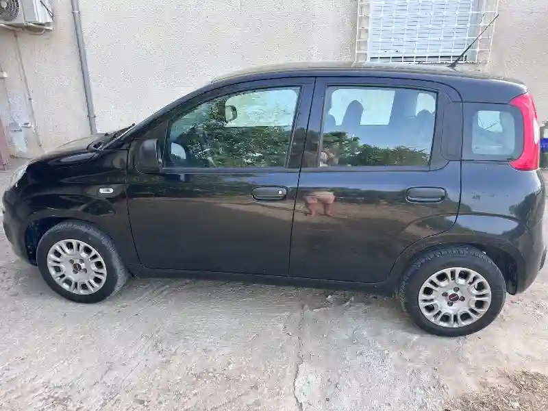Fiat Panda Essence 2020 - Vue 8
