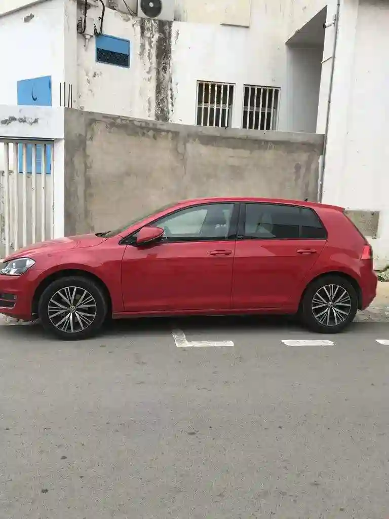 Volkswagen Golf 7 - Vue 1