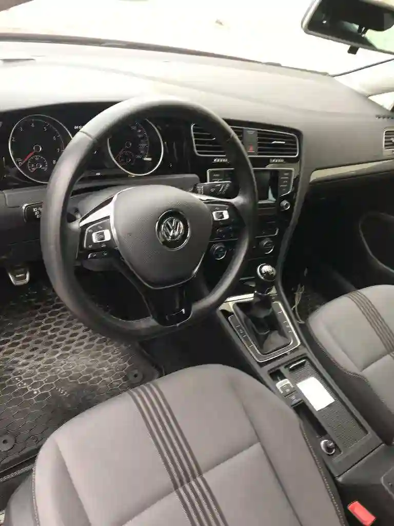 Volkswagen Golf 7 - Vue 4