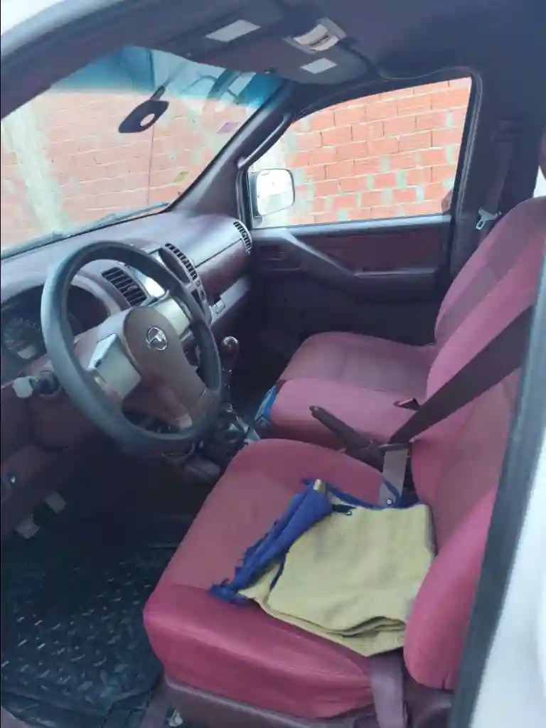 Nissan Navara - Vue 4