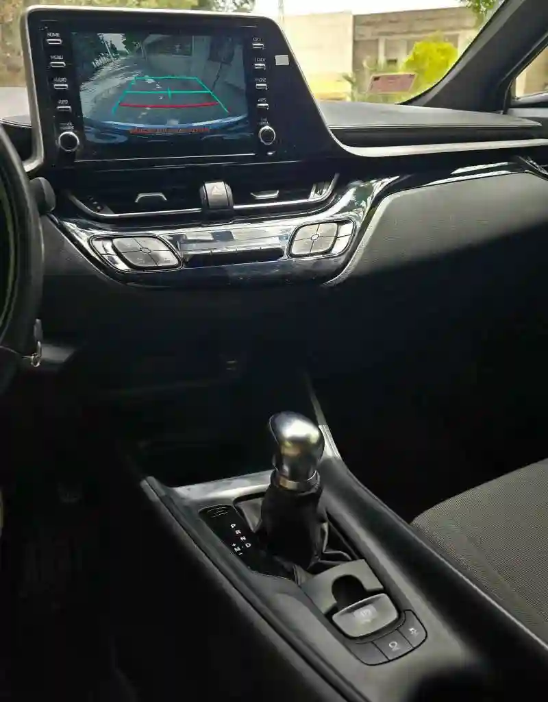 🚘 Toyota Chr 20235 30000km 🚘 🔁 on Accepte l Échange des Voitures - Vue 3