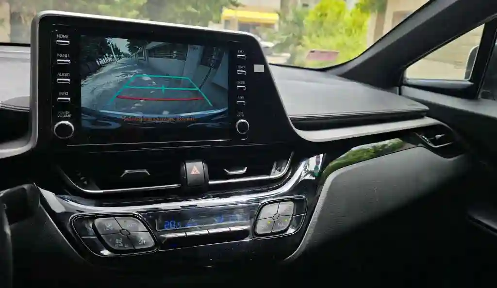 🚘 Toyota Chr 20235 30000km 🚘 🔁 on Accepte l Échange des Voitures - Vue 9