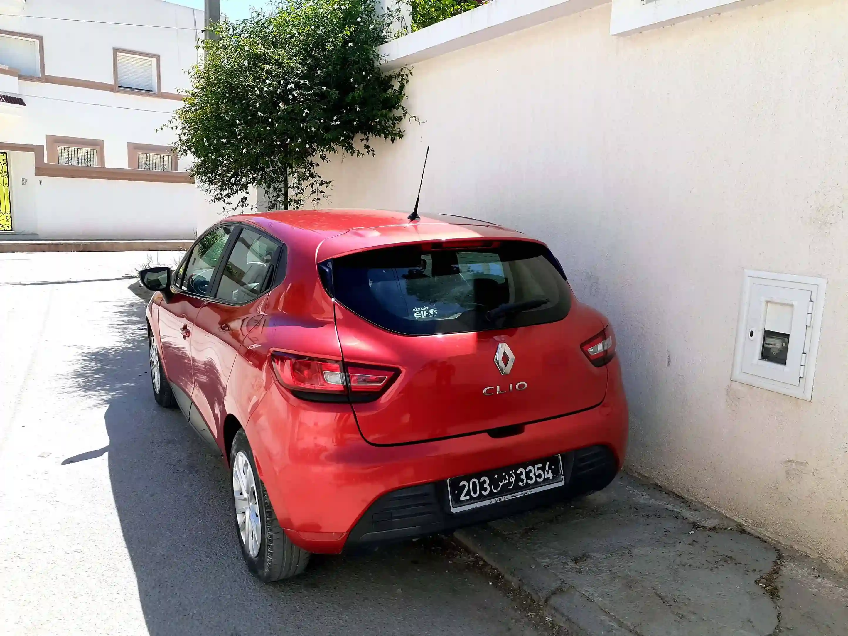 Renault Clio 4 Première Main 5cv 4 Cylindre Série 203 - Vue 3