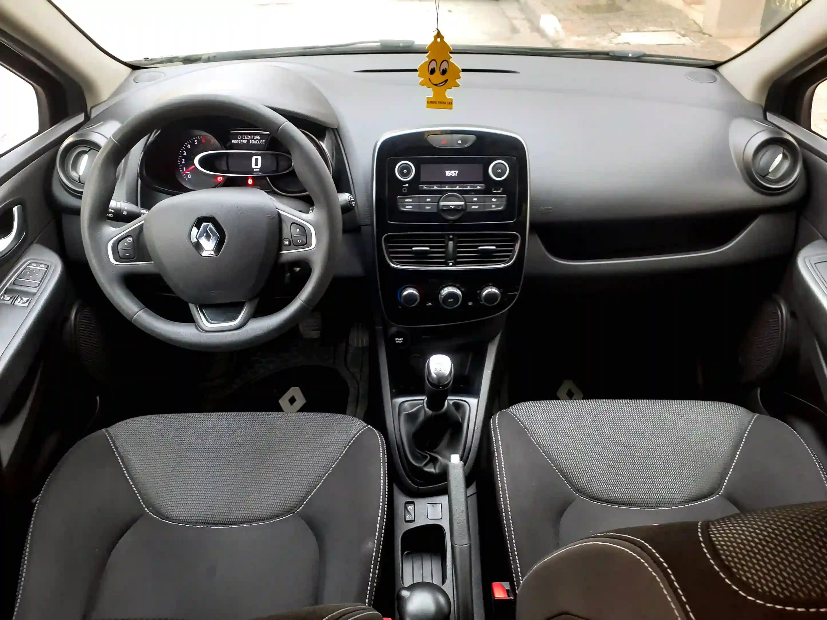 Renault Clio 4 Première Main 5cv 4 Cylindre Série 203 - Vue 7