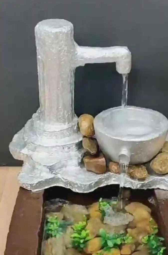 نافورة صغيرة إليكترونيك