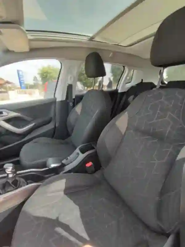 Peugeot 2008 Essence 2016