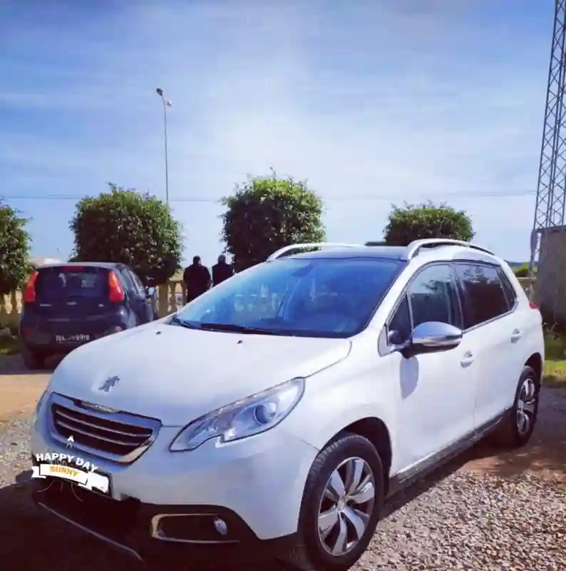 Peugeot 2008 Essence 2016 - Vue 5