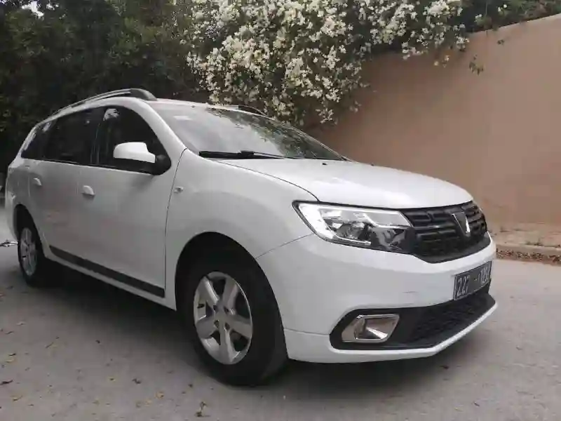 8dacia Logan MCV Première Main EN Excellent État - Vue 8