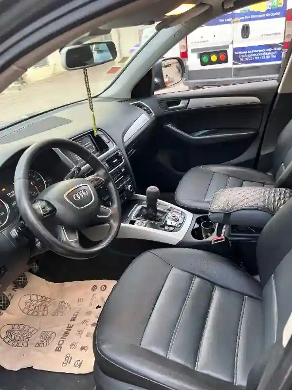 Audi Q5 - Vue 1