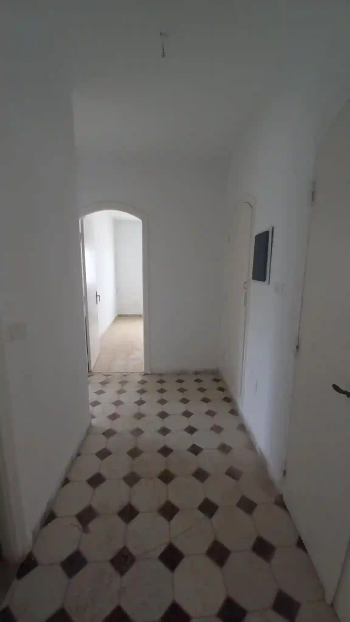 Av Villa Menzeh7 à El Menzah 9 - Vue 3