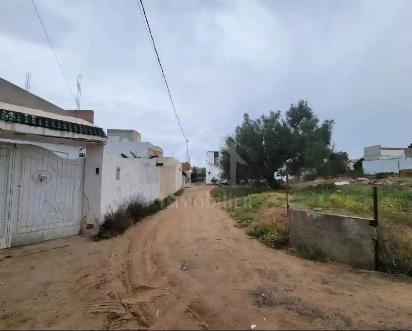 Terrain de 240 m² à Hammamet à Vendre à 110 md 51355351 - Vue 1