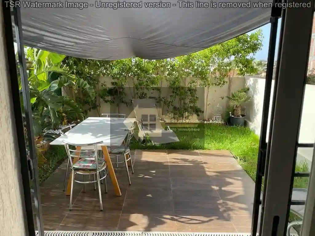 Aouina vnt s2 Avec Jardin à El Aouina - Vue 2