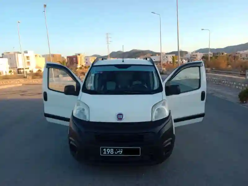 Fiat Fiorino - Vue 2
