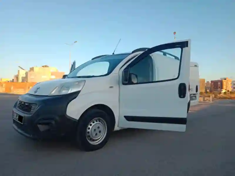 Fiat Fiorino - Vue 3