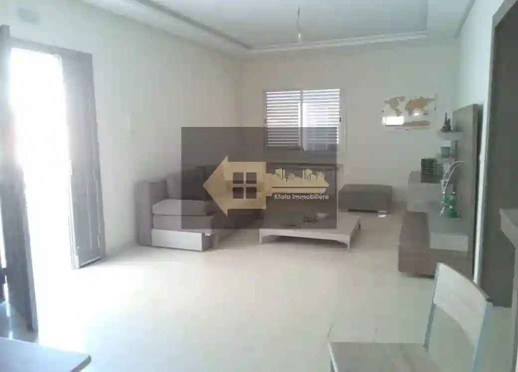 Nkhilette Escale vnt Villa à Cite Ennkhilet - Vue 1