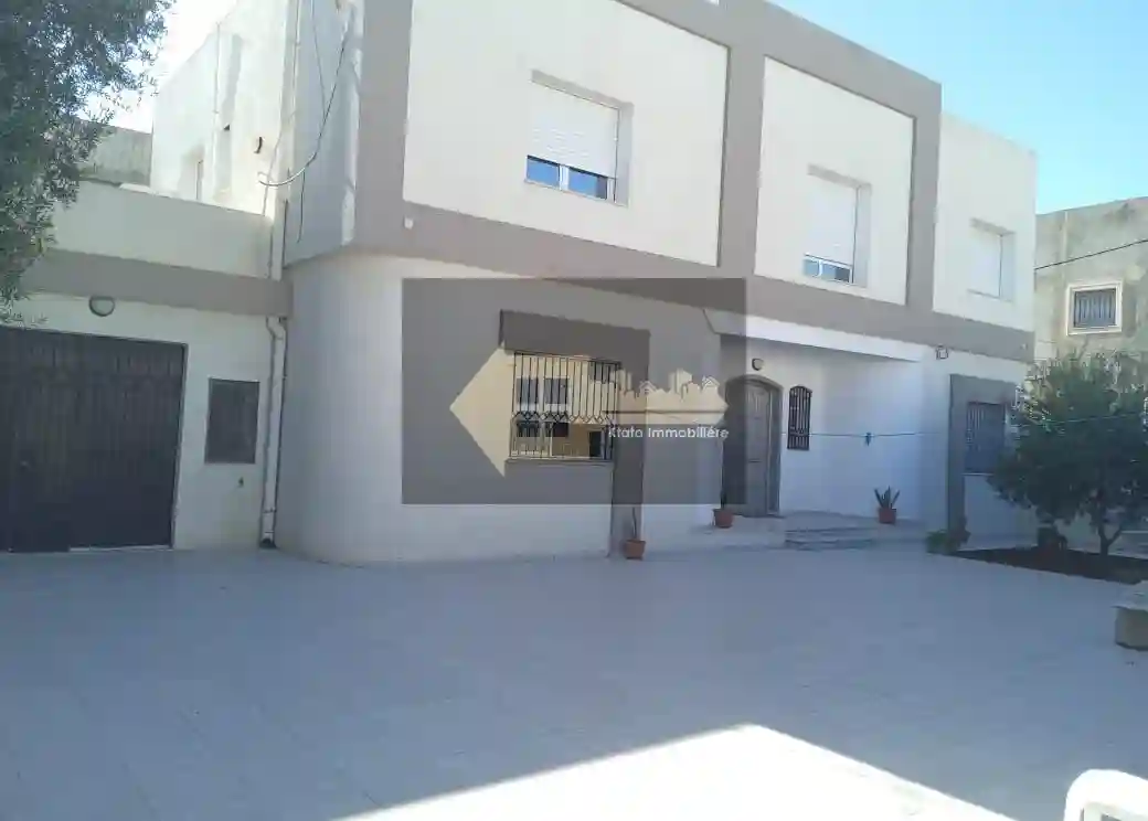 Nkhilette Escale vnt Villa à Cite Ennkhilet - Vue 3
