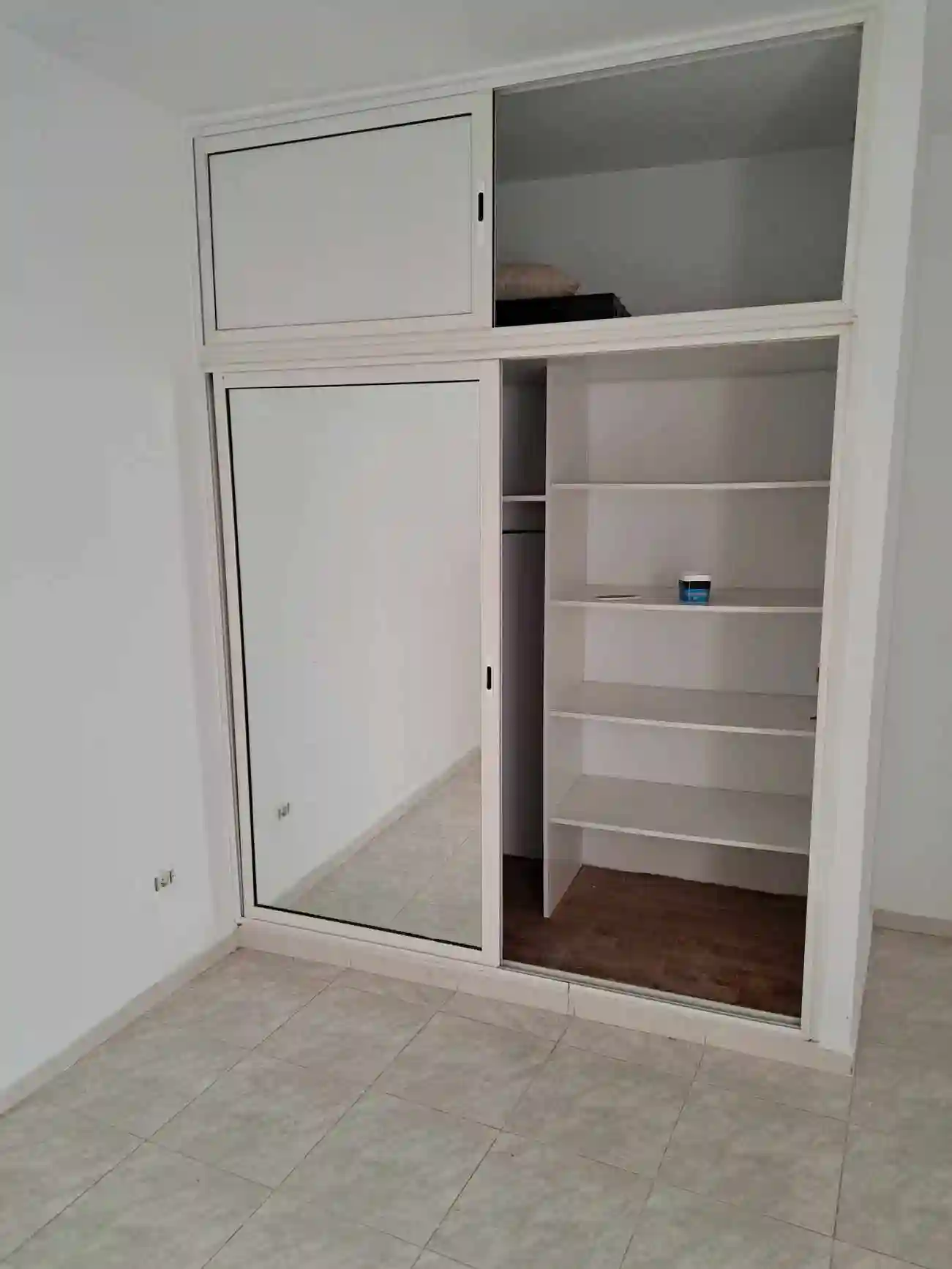 2 Appartement et une Boutique à Ariana Ville à Ariana - Vue 3