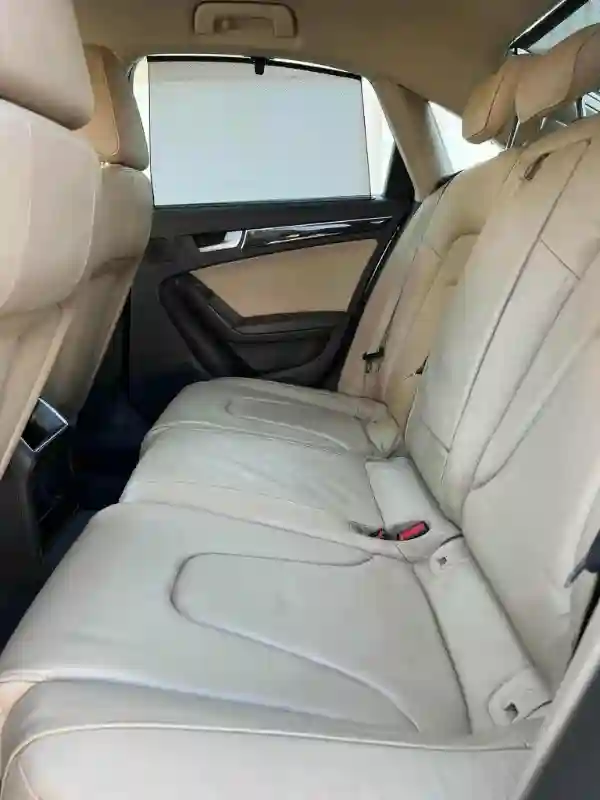 Audi A4 Essence 2014 - Vue 4