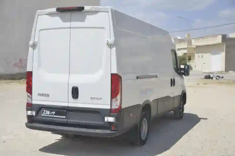 Vendre Voiture Iveco Daily Diesel 2023
