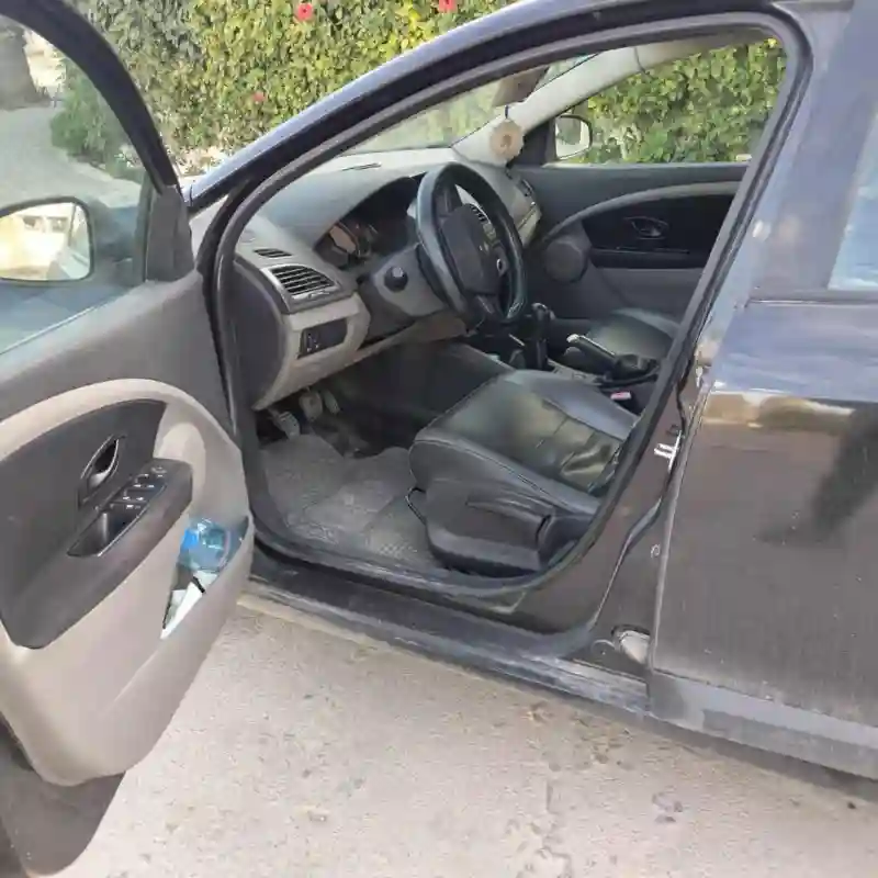 Renault Megane Diesel 2009 - Vue 4