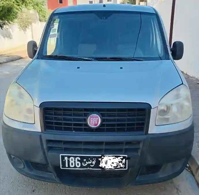 Fiat Doblo Commerciale Bonne Occasion - Vue 1