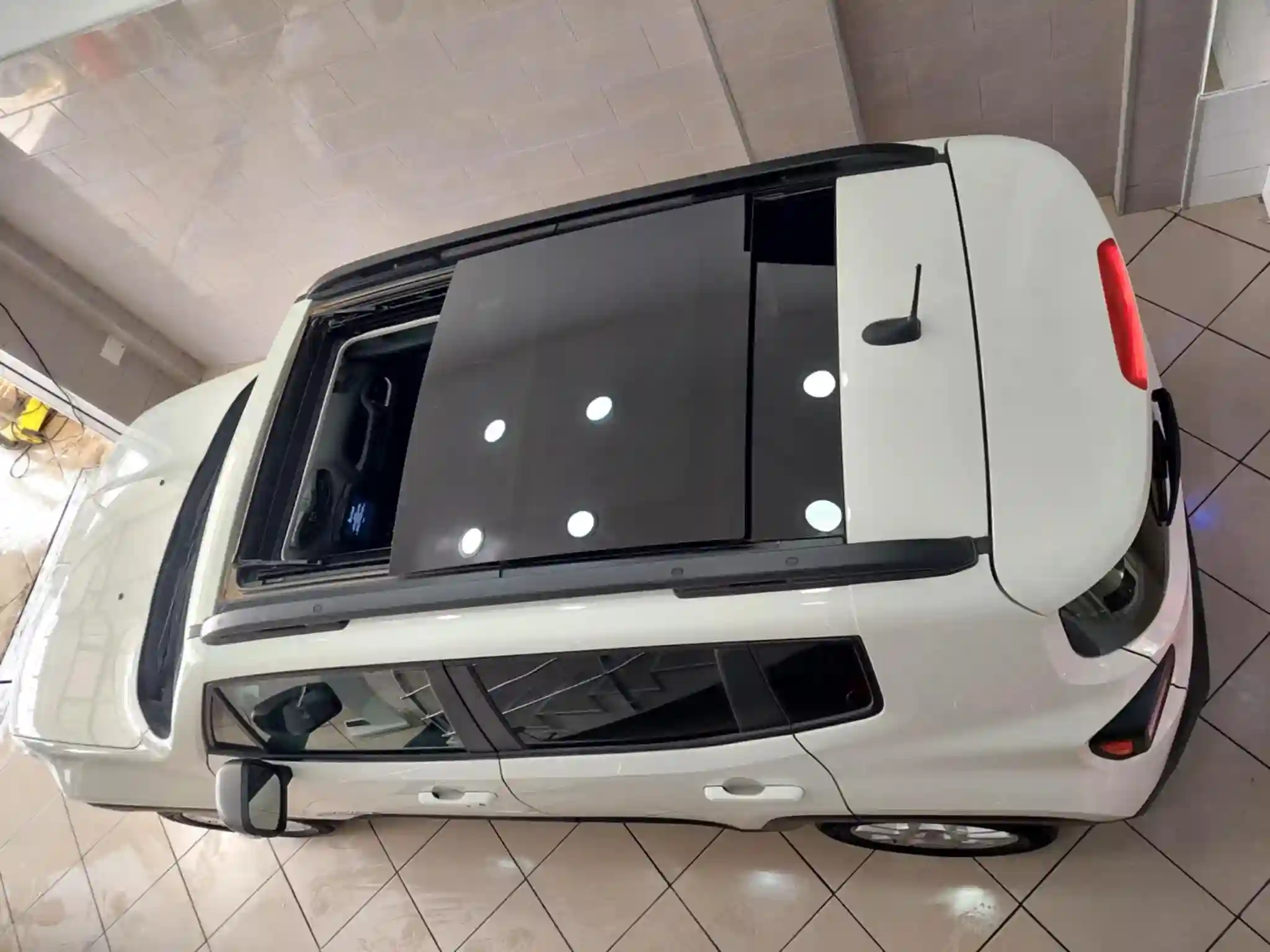 Jeep Renegade 14 Turbo 4x2 Limited BVA - TEL 98479647-21140009 - Vue 5