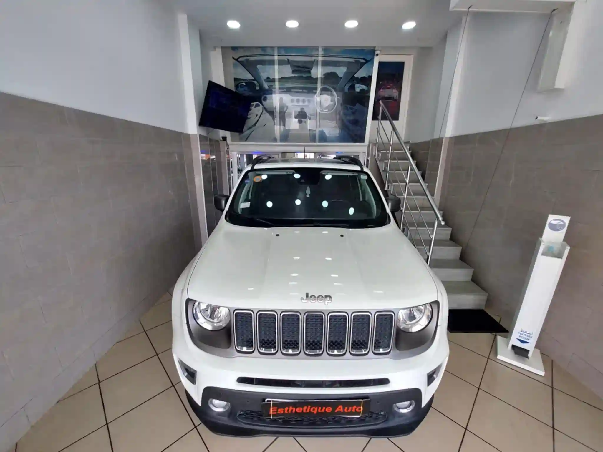 Jeep Renegade 14 Turbo 4x2 Limited BVA - TEL 98479647-21140009 - Vue 7