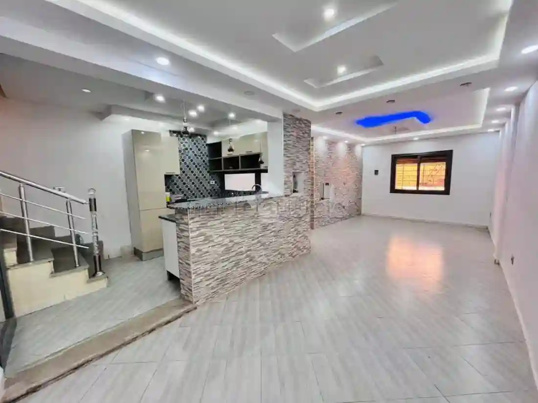 Triplex en Vente - Vue 1