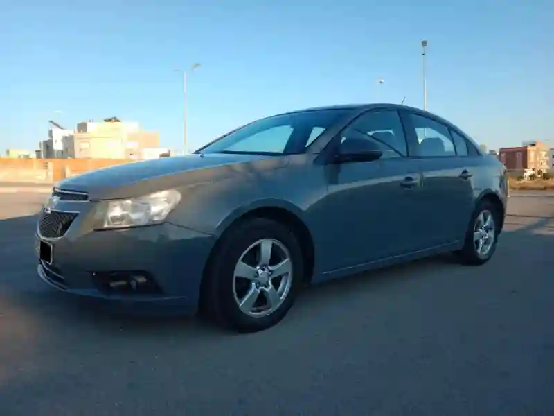 Chevrolet Cruze Essence 2017 - Vue 2